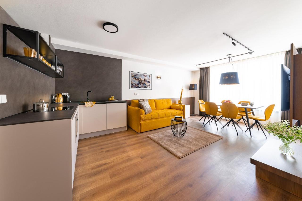 Gerharts Premium City Living - Center Of Brixen With Free Parking And Brixencard Bagian luar foto