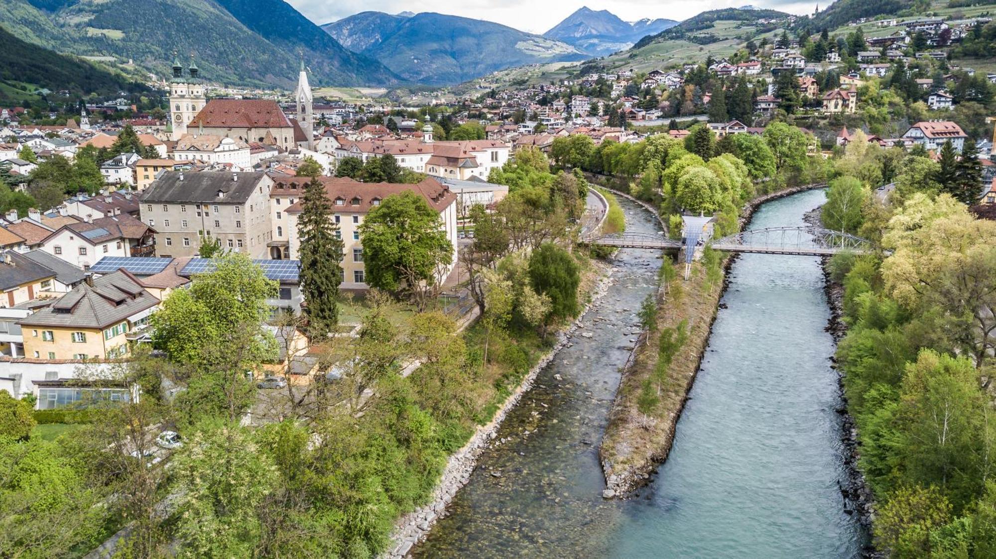 Gerharts Premium City Living - Center Of Brixen With Free Parking And Brixencard Bagian luar foto
